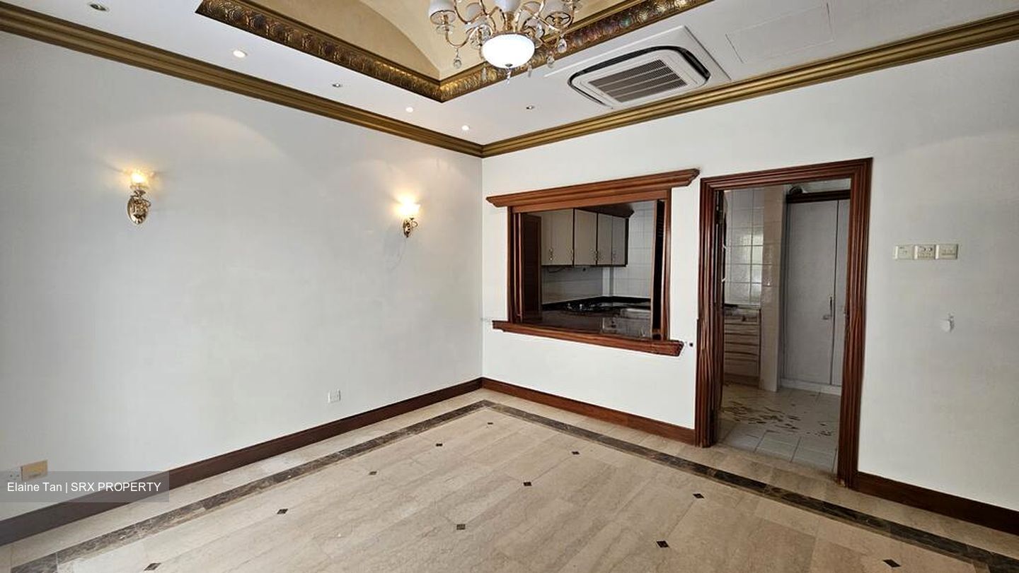 Fernhill Road (D10), Condominium #509277761
